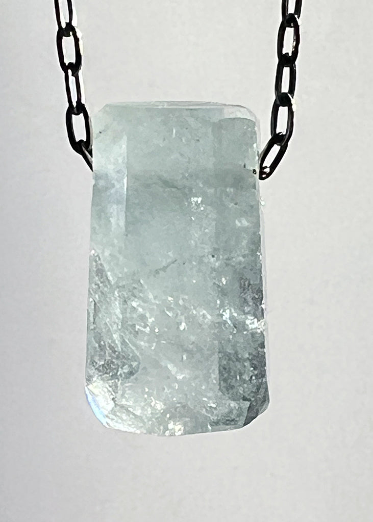 Aquamarine Necklace – Moonlit Crystal
